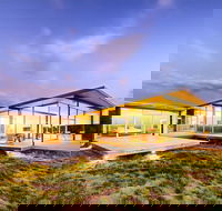 Cloudy Bay Beach House - Tweed Heads Accommodation