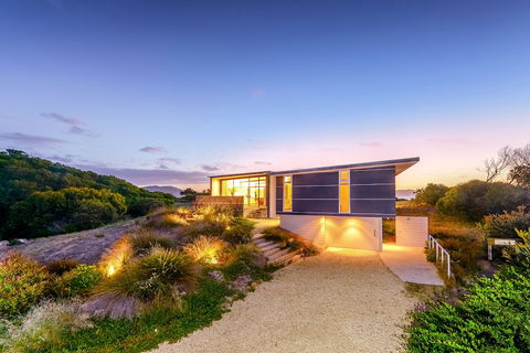 Cloudy Bay Beach House - Tweed Heads Accommodation 2