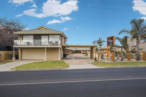 Hybiscus Waterfront Apartments - Tweed Heads Accommodation 2