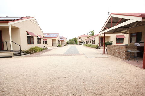 Port Vincent Motel & Apartments - Tweed Heads Accommodation 0