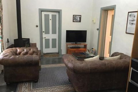 The Olde Devonshire House - Tweed Heads Accommodation 2