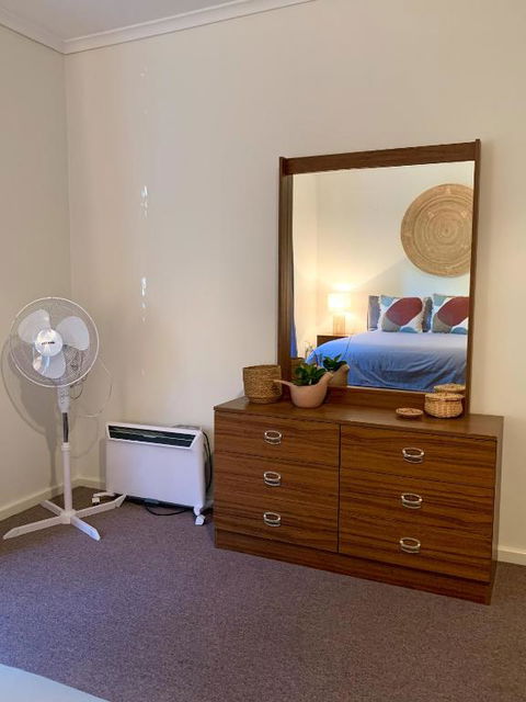 Basedow Units Tanunda - Tweed Heads Accommodation 6