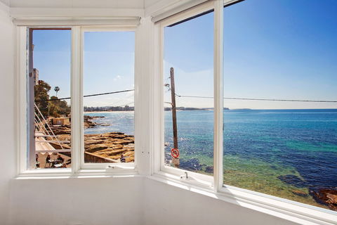 Beach House - Tweed Heads Accommodation 2