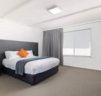 Mick O'Shea's - Tweed Heads Accommodation