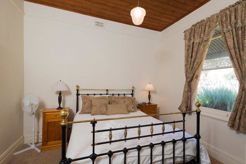 Abaleen House - Tweed Heads Accommodation 2