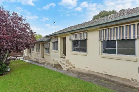 Albury Suites Parkway Lane - Tweed Heads Accommodation 3