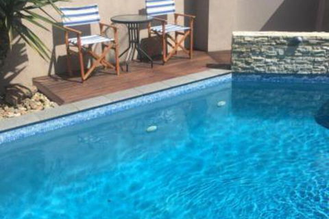 Beach Haven Poolside - Tweed Heads Accommodation 4