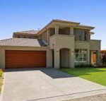 Luxury Coastal Escape - Tweed Heads Accommodation
