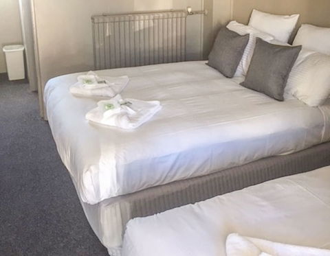 Commercial Hotel Motel Lithgow - Tweed Heads Accommodation 2