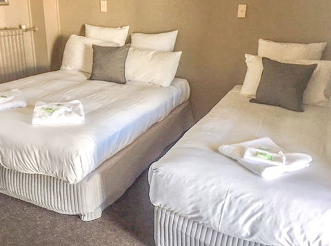 Commercial Hotel Motel Lithgow - Tweed Heads Accommodation 5