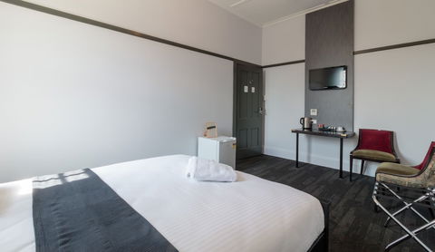 Royal Hotel Ryde - Tweed Heads Accommodation 0