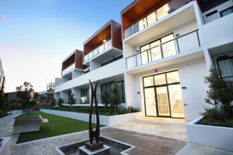 Northcote Hill - StayCentral - Tweed Heads Accommodation 0