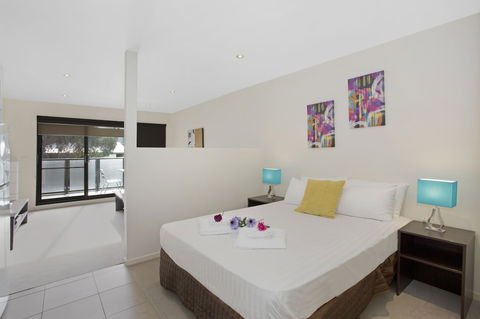 Astra Apartments Glen Waverley At VIQI - Tweed Heads Accommodation 1