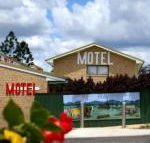Gin Gin Village Motor Inn Motel - Tweed Heads Accommodation