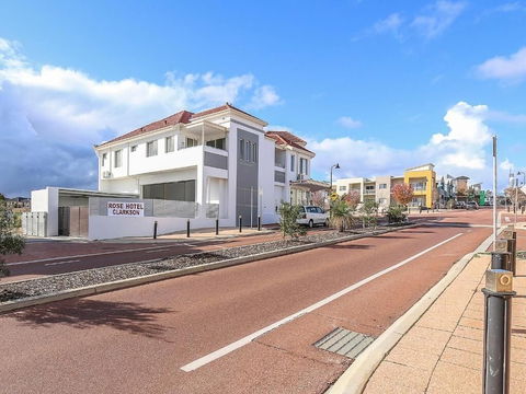 Rose Hotel Clarkson - Tweed Heads Accommodation 0