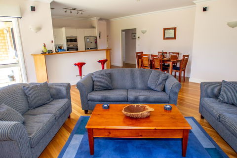 Lochnagar Barossa - Adults Only - Tweed Heads Accommodation 5