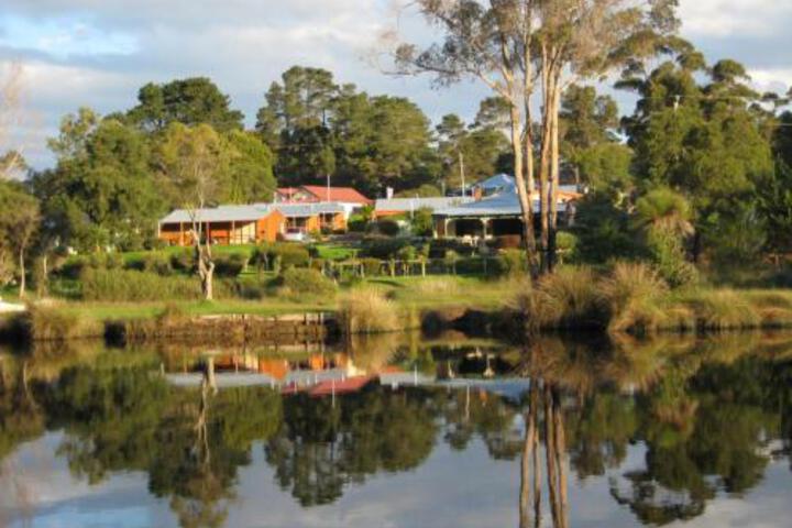 Nornalup WA Tweed Heads Accommodation