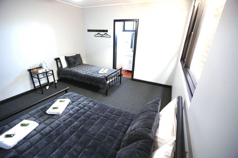 Panania Hotel - Tweed Heads Accommodation 1