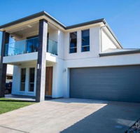 The Races Swanport - Tweed Heads Accommodation