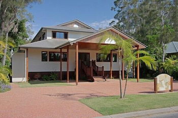 Away On Shirley Lane - Tweed Heads Accommodation 0