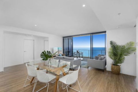 Apartment Stay Circle On Cavill - Tweed Heads Accommodation 0
