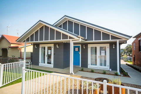 Kirsten Accommodation Parkes - Tweed Heads Accommodation 1