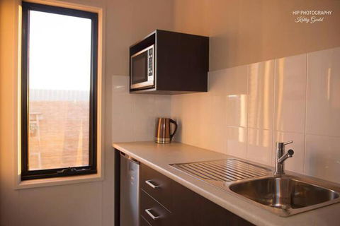 Still Earth - Tweed Heads Accommodation 2