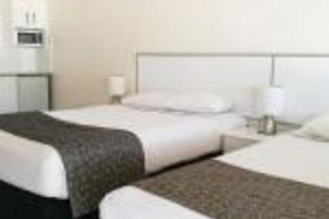 Augathella Motel & Caravan Park - Tweed Heads Accommodation 0