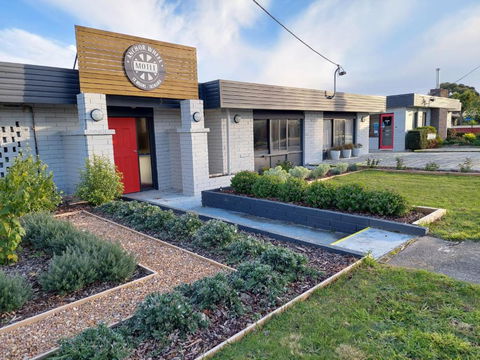 Anchor Wheel Motel - Tweed Heads Accommodation 1