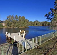 Relax  enjoy the River - Tweed Heads Accommodation