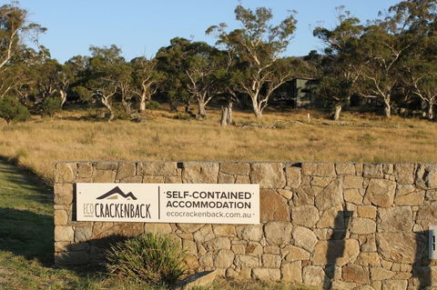 Ecocrackenback 13 'Sustainable Chalet Close To The Slopes.' - Tweed Heads Accommodation 0