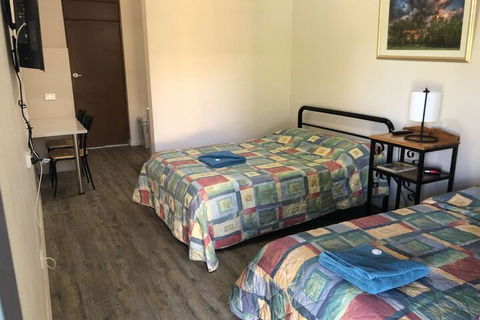Brolga Hotel Motel - Tweed Heads Accommodation 1