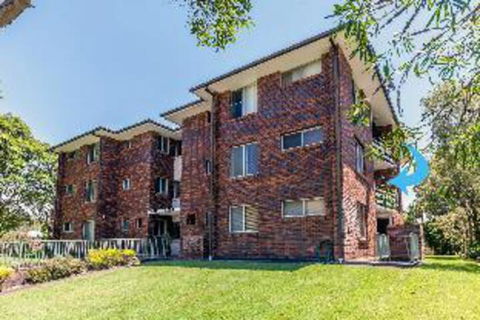 2 Bedroom Apartment Gretel Lodge Unit 4 - Tweed Heads Accommodation 0