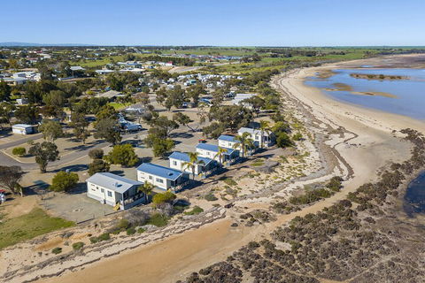 Port Broughton Tourist Park - Tweed Heads Accommodation 1