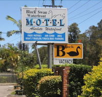 Black Swan Waterfront Motel Not Suitable for Children - Tweed Heads Accommodation