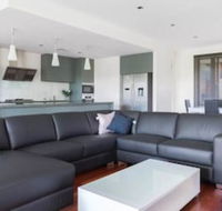 Oasis on the Yarra Valley - Tweed Heads Accommodation