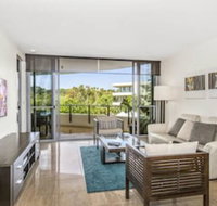 COTTON BEACH APARTMENT 33 WITH POOL VIEWS