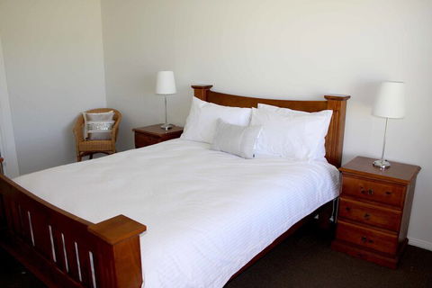 Farmers Daughter Wines - Tweed Heads Accommodation 5