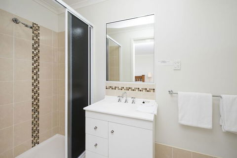 Farmers Daughter Wines - Tweed Heads Accommodation 6