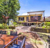 CABARITA BEACH BLISS HOLIDAY HOME on the LAKE - Tweed Heads Accommodation
