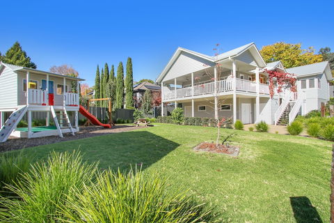 Autumn Home - Our Place At Bright - Tweed Heads Accommodation 5