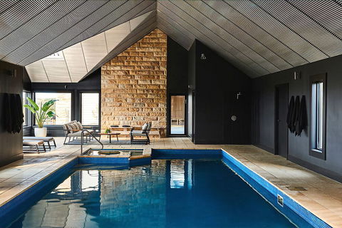 Lon Retreat - Tweed Heads Accommodation 1