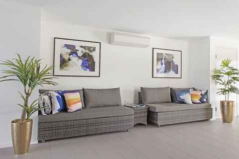 Direct Hotels - North Shore Kawana - Tweed Heads Accommodation 2