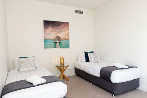 4 Bedroom Luxury City Penthouse Apartment - Tweed Heads Accommodation 4