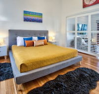 Heliconia 10 Newly Renovated House - Tweed Heads Accommodation