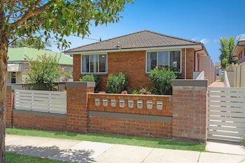 Mayfield Short Stay Apartments - Tweed Heads Accommodation 3