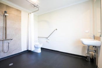 Heathcote Inn - Tweed Heads Accommodation 3