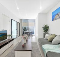 Peaceful  Yet Sophisticated Terrace Living - Tweed Heads Accommodation