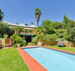 Corvah House - Tweed Heads Accommodation