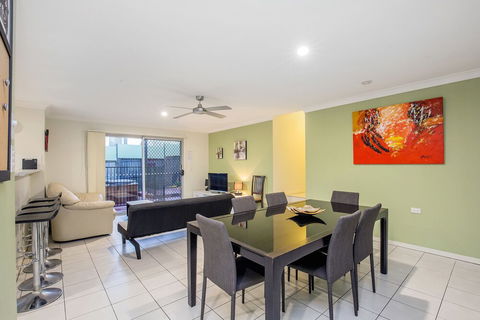 Anaheim Park Oasis - Tweed Heads Accommodation 1